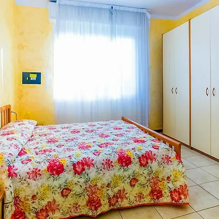 Pia Del Faro Apartment Bibione Exterior photo